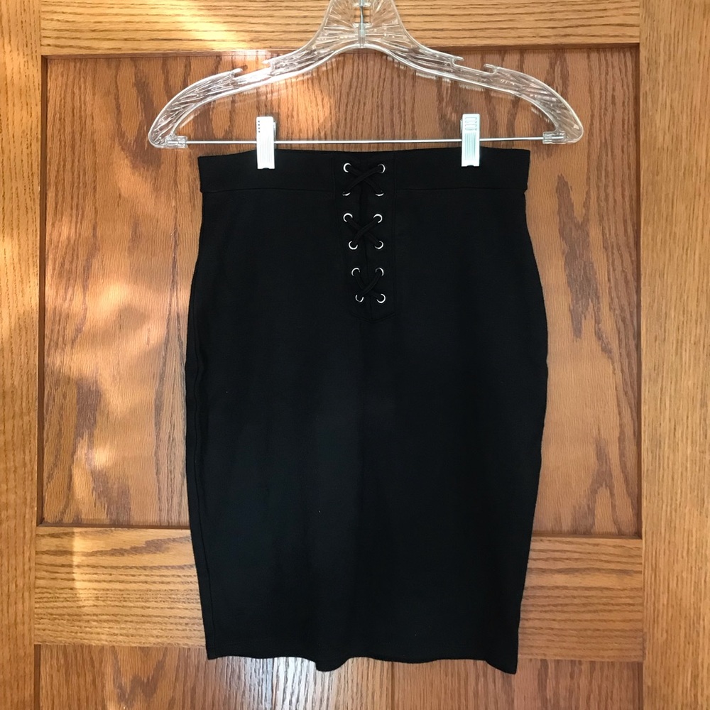 Black pencil skirt